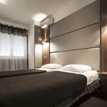 Hotel Schtak Cannes