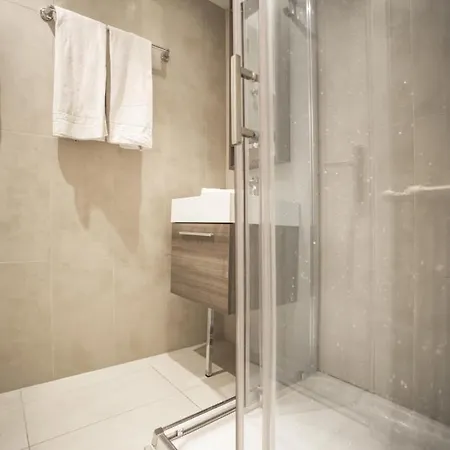 Hotel Schtak Cannes